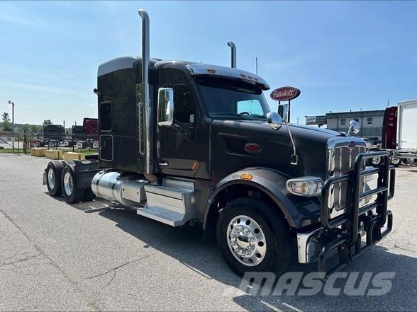 Peterbilt 567 中古トラクターヘッド | トレーラーヘッド