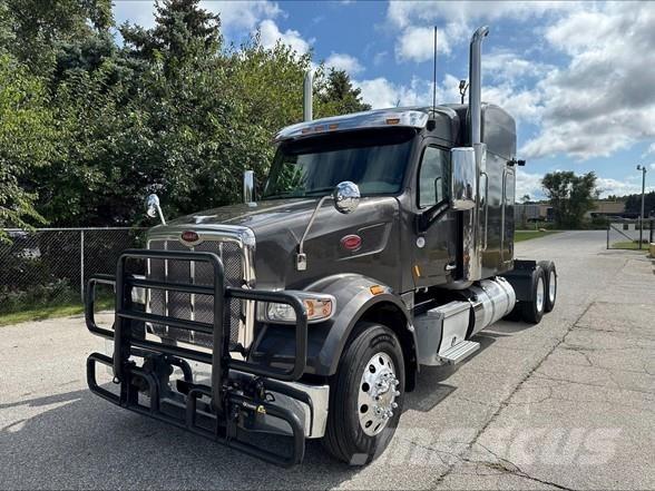 Peterbilt 567 中古トラクターヘッド | トレーラーヘッド