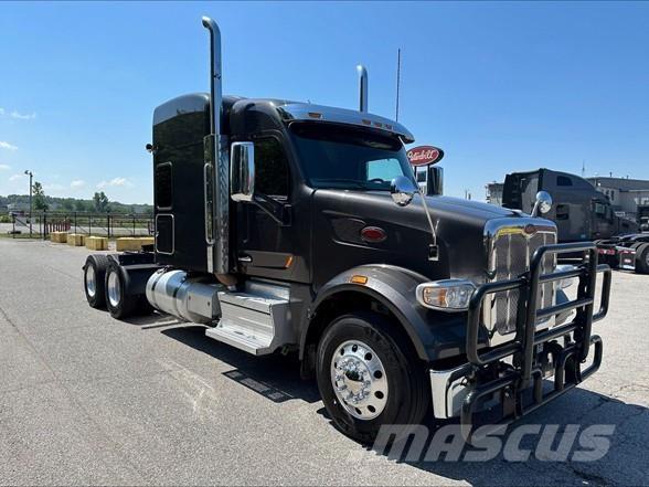 Peterbilt 567 中古トラクターヘッド | トレーラーヘッド