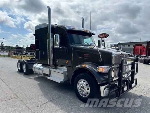 Peterbilt 567 中古トラクターヘッド | トレーラーヘッド