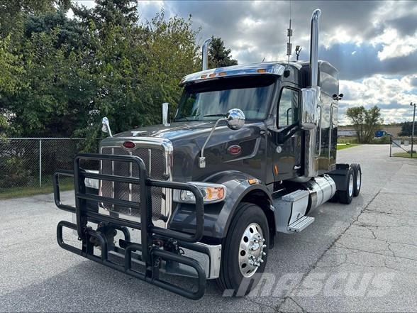 Peterbilt 567 中古トラクターヘッド | トレーラーヘッド