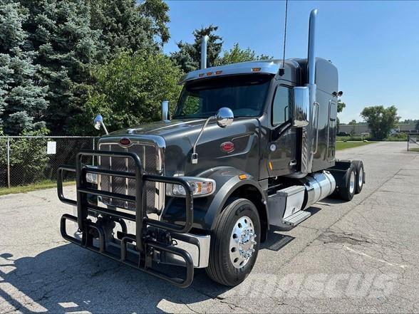 Peterbilt 567 中古トラクターヘッド | トレーラーヘッド