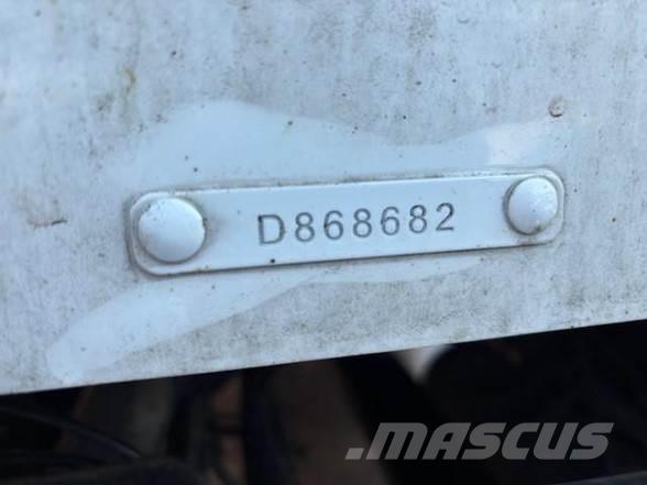 Peterbilt 567 中古トラクターヘッド | トレーラーヘッド