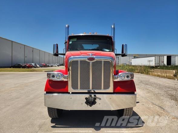 Peterbilt 567 中古トラクターヘッド | トレーラーヘッド
