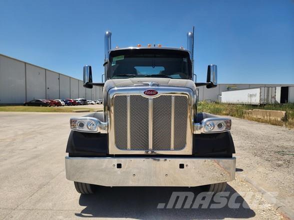 Peterbilt 567 中古トラクターヘッド | トレーラーヘッド