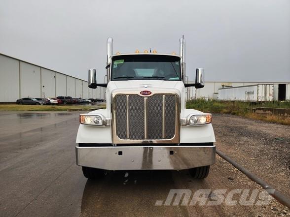 Peterbilt 567 中古トラクターヘッド | トレーラーヘッド