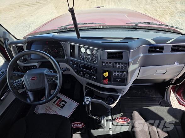 Peterbilt 567 中古トラクターヘッド | トレーラーヘッド