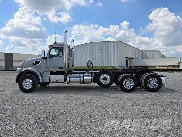 Peterbilt 567 中古トラクターヘッド | トレーラーヘッド