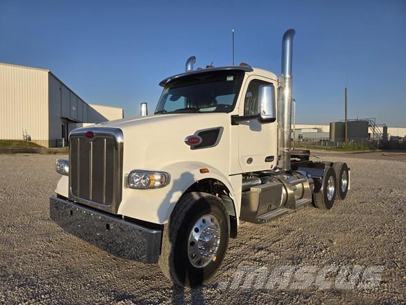 Peterbilt 567 中古トラクターヘッド | トレーラーヘッド