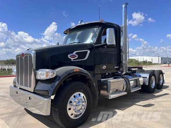 Peterbilt 567 中古トラクターヘッド | トレーラーヘッド