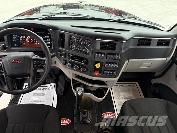 Peterbilt 567 中古トラクターヘッド | トレーラーヘッド