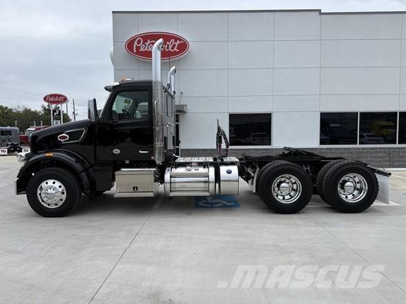 Peterbilt 567 中古トラクターヘッド | トレーラーヘッド