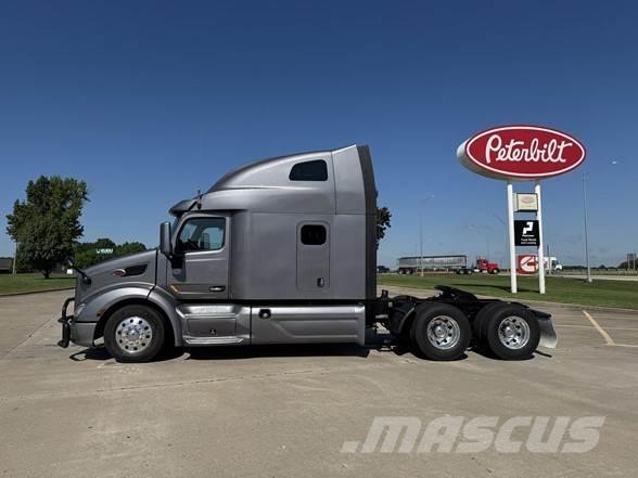 Peterbilt 579 中古トラクターヘッド | トレーラーヘッド
