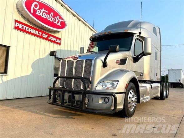 Peterbilt 579 中古トラクターヘッド | トレーラーヘッド