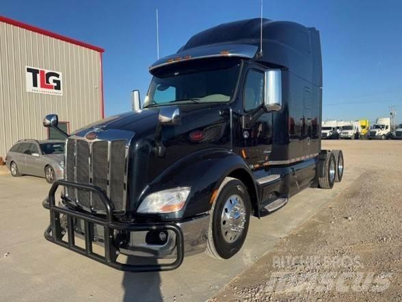 Peterbilt 579 中古トラクターヘッド | トレーラーヘッド