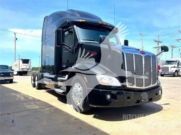 Peterbilt 579 中古トラクターヘッド | トレーラーヘッド