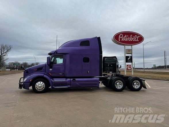 Peterbilt 579 中古トラクターヘッド | トレーラーヘッド