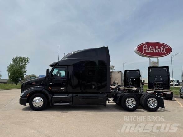 Peterbilt 579 中古トラクターヘッド | トレーラーヘッド