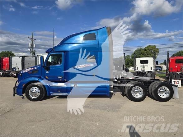 Peterbilt 579 中古トラクターヘッド | トレーラーヘッド