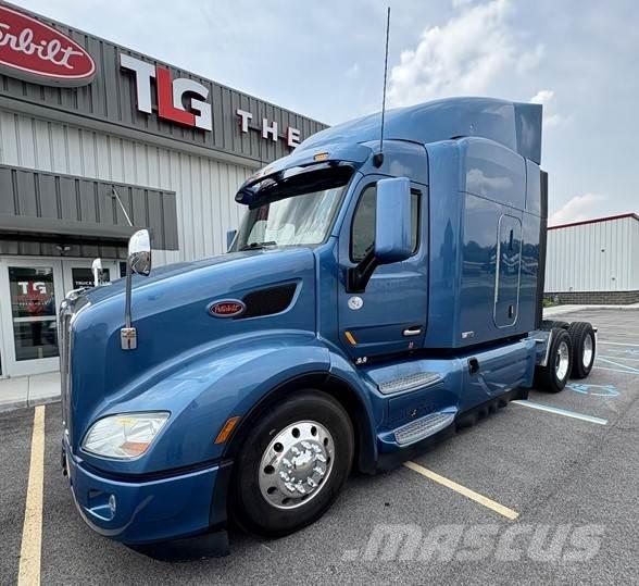 Peterbilt 579 中古トラクターヘッド | トレーラーヘッド