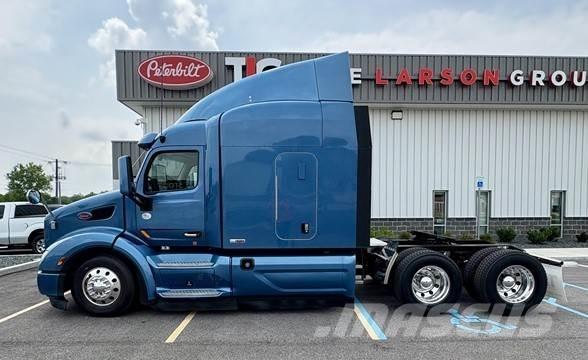 Peterbilt 579 中古トラクターヘッド | トレーラーヘッド