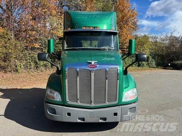 Peterbilt 579 中古トラクターヘッド | トレーラーヘッド