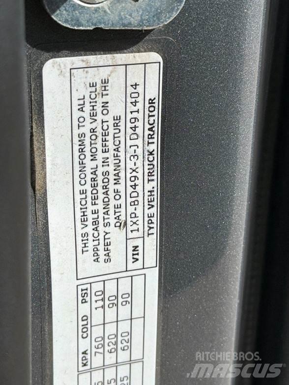 Peterbilt 579 中古トラクターヘッド | トレーラーヘッド