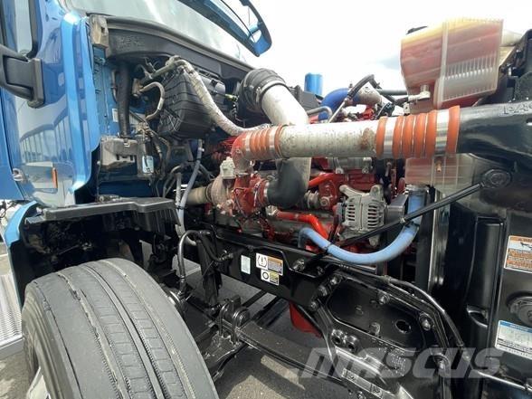 Peterbilt 579 中古トラクターヘッド | トレーラーヘッド