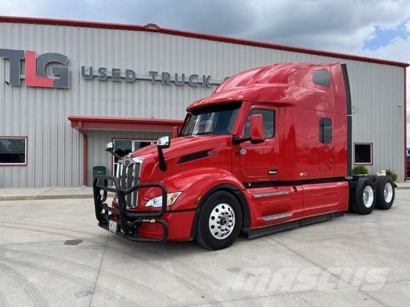 Peterbilt 579 中古トラクターヘッド | トレーラーヘッド