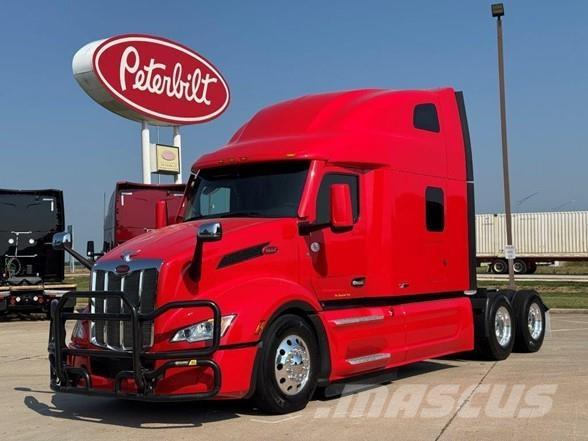 Peterbilt 579 中古トラクターヘッド | トレーラーヘッド