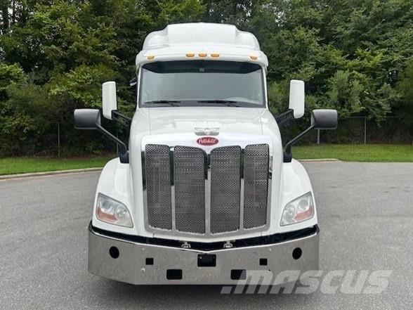 Peterbilt 579 中古トラクターヘッド | トレーラーヘッド