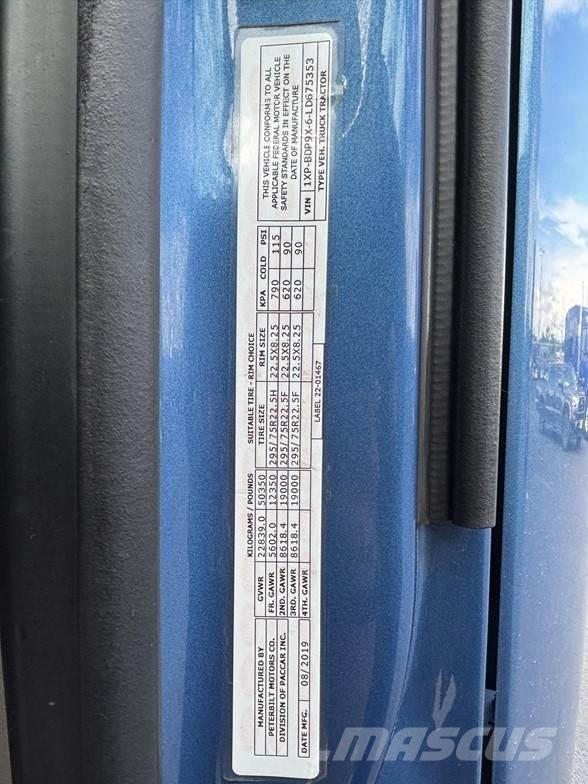 Peterbilt 579 中古トラクターヘッド | トレーラーヘッド