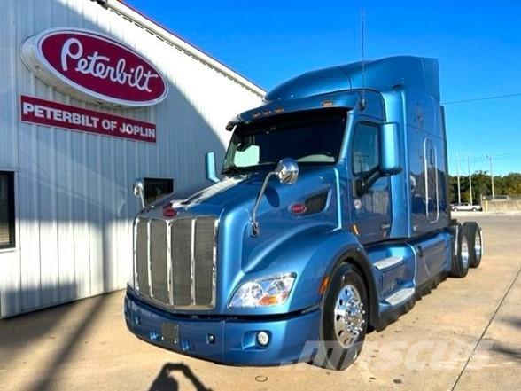 Peterbilt 579 中古トラクターヘッド | トレーラーヘッド