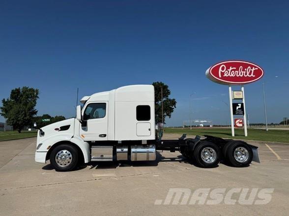 Peterbilt 579 中古トラクターヘッド | トレーラーヘッド