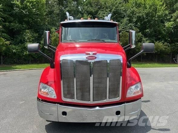 Peterbilt 579 中古トラクターヘッド | トレーラーヘッド
