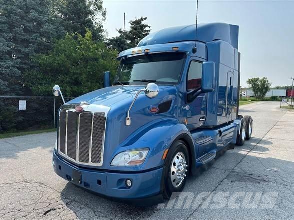 Peterbilt 579 中古トラクターヘッド | トレーラーヘッド