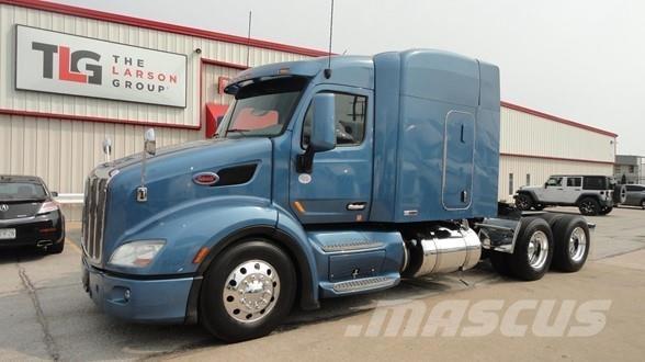 Peterbilt 579 中古トラクターヘッド | トレーラーヘッド