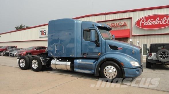 Peterbilt 579 中古トラクターヘッド | トレーラーヘッド
