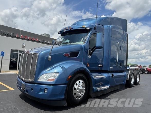 Peterbilt 579 中古トラクターヘッド | トレーラーヘッド