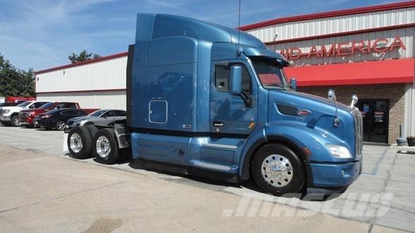 Peterbilt 579 中古トラクターヘッド | トレーラーヘッド