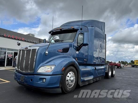 Peterbilt 579 中古トラクターヘッド | トレーラーヘッド