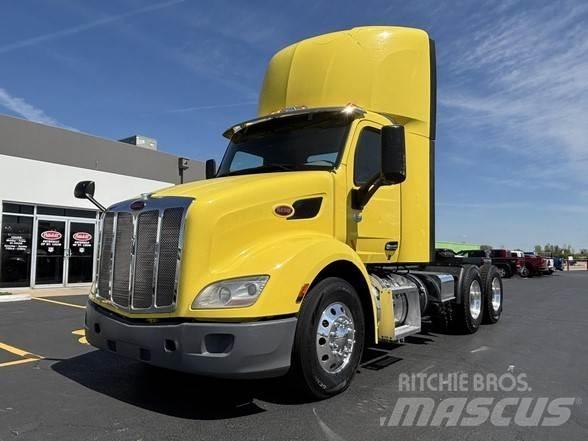 Peterbilt 579 中古トラクターヘッド | トレーラーヘッド