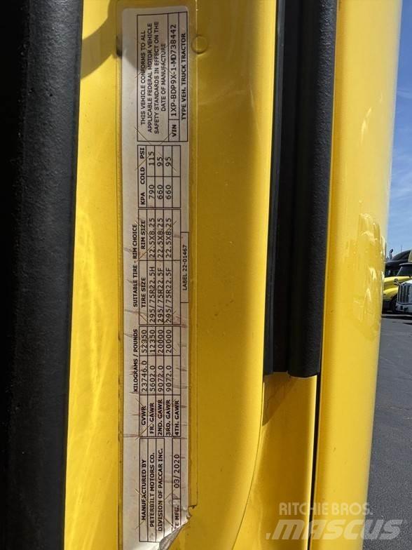 Peterbilt 579 中古トラクターヘッド | トレーラーヘッド