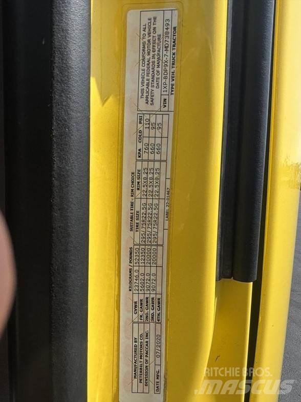 Peterbilt 579 中古トラクターヘッド | トレーラーヘッド