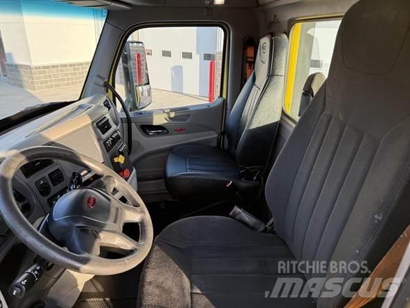 Peterbilt 579 中古トラクターヘッド | トレーラーヘッド