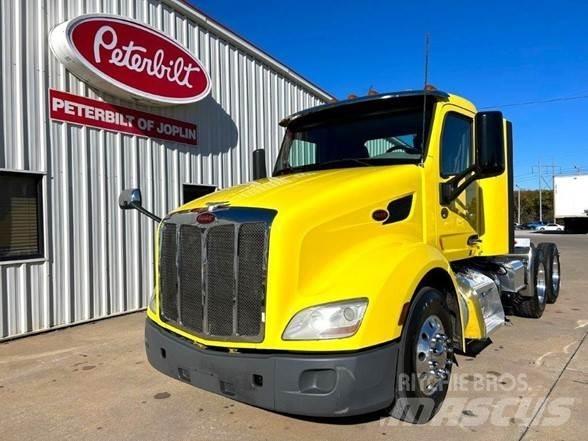 Peterbilt 579 中古トラクターヘッド | トレーラーヘッド