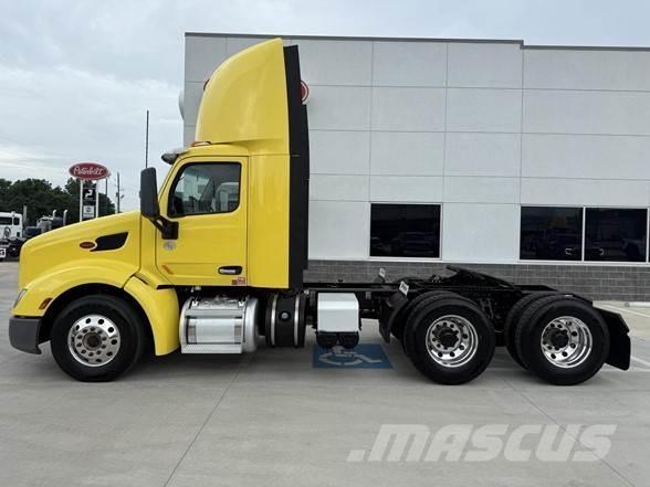 Peterbilt 579 中古トラクターヘッド | トレーラーヘッド