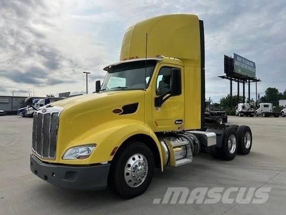 Peterbilt 579 中古トラクターヘッド | トレーラーヘッド