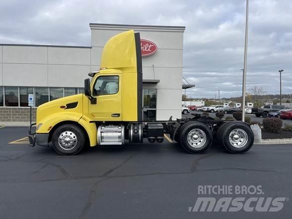 Peterbilt 579 中古トラクターヘッド | トレーラーヘッド