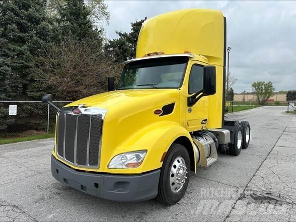 Peterbilt 579 中古トラクターヘッド | トレーラーヘッド